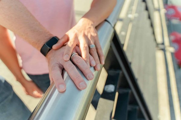 Adoptez l'élégance intemporelle d'une bague médiévale pour homme